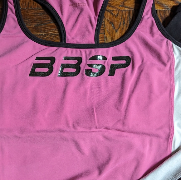 Bebe tank top workout - Picture 6 of 10